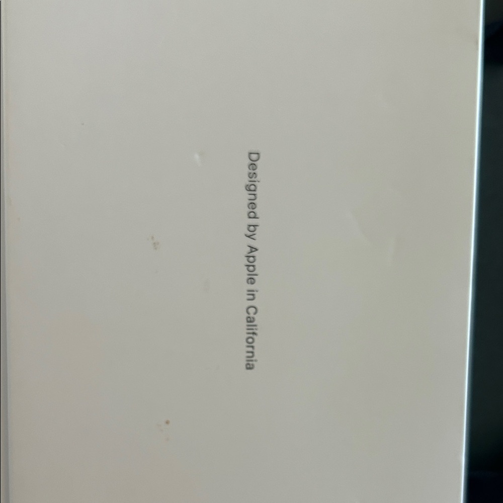 Wireless White Keyboard - Picture 3 of 3